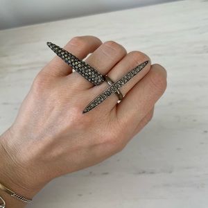 Soixante Neuf Silver Crystal Ring